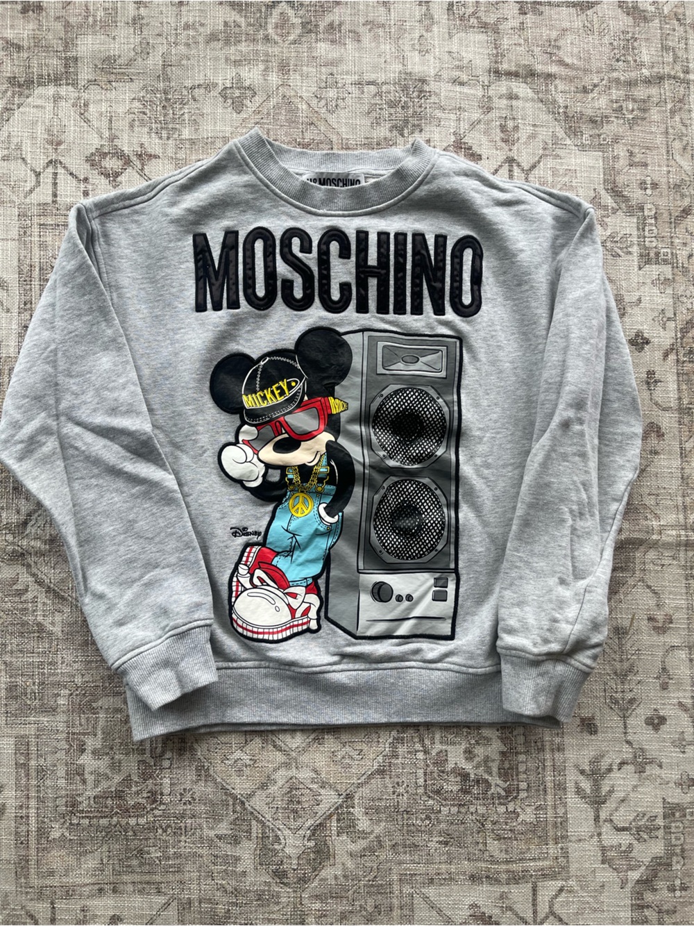 Moschino H&M Light Gray Graphic Crewneck Mickey Mouse DJ Sweatshirt